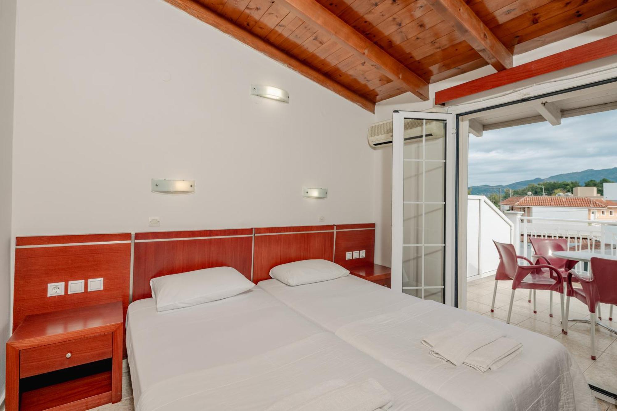 Canadian Hotel Laganas Dış mekan fotoğraf